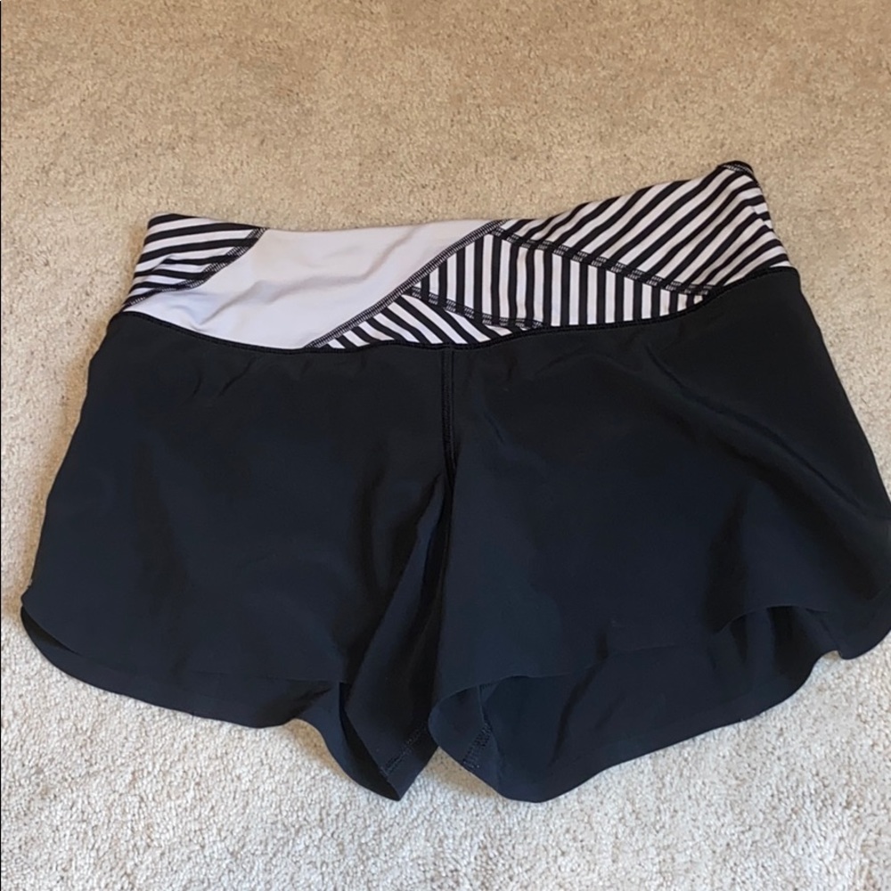 Lululemon black shorts